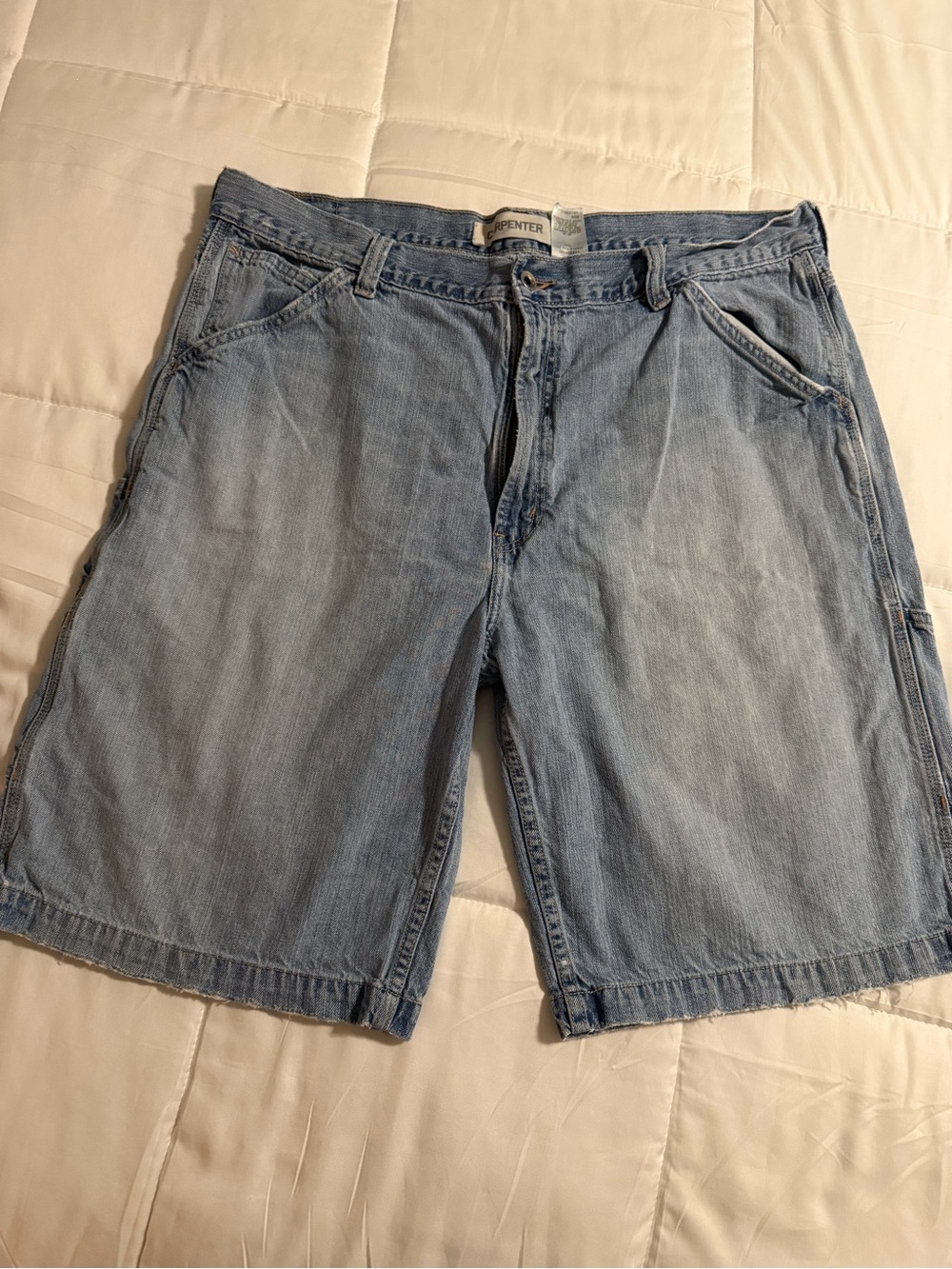 Vintage Levi’s Carpenter Denim Shorts Men’s Light Wash Baggy Jorts